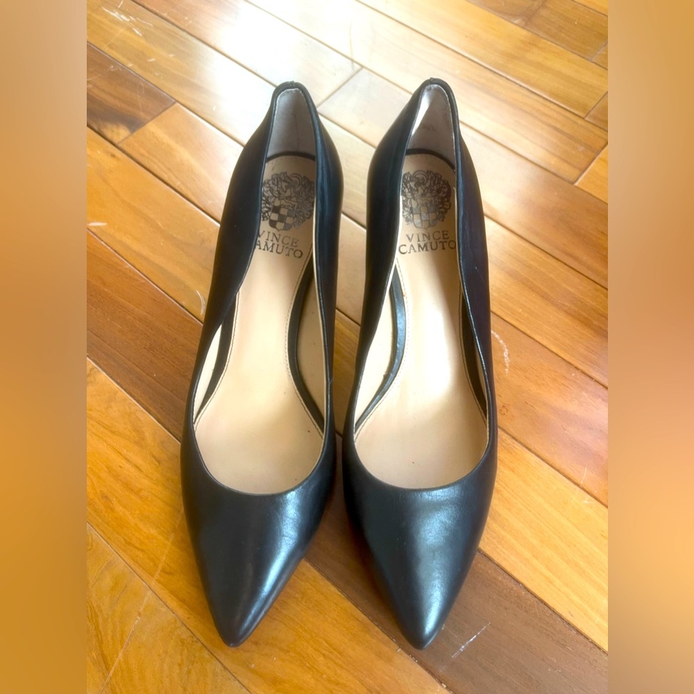 Black Pumps Vince Camuto Heels